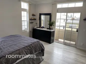 Room for rent in Los Angeles, CA $1850, house