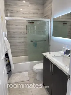 Room for rent in Los Angeles, CA $1850, house