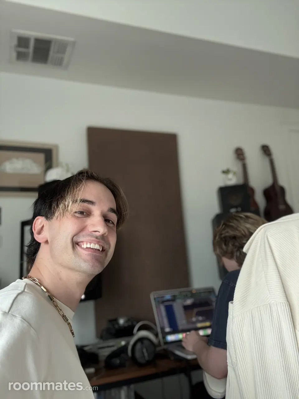 Profile photo 7 of 7