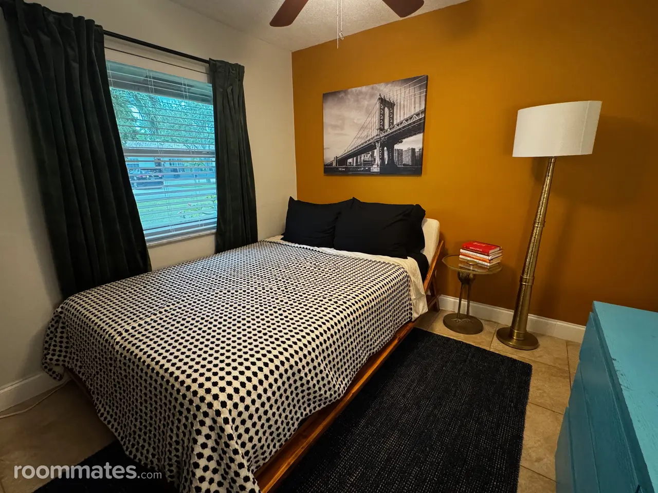 Profile photo 1 of 11