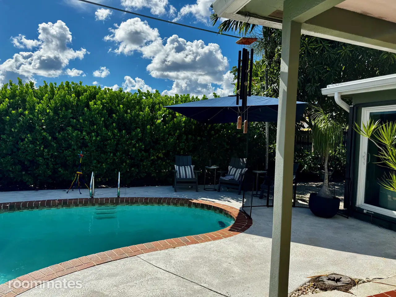 Profile photo 10 of 11