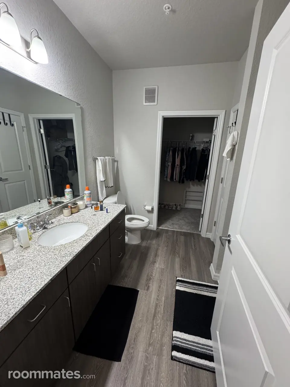 Profile photo 2 of 4