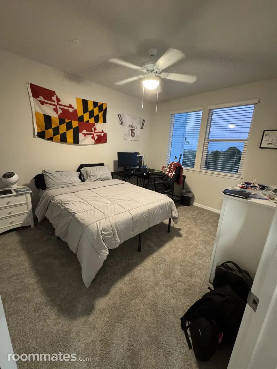 Profile photo 1 of 4