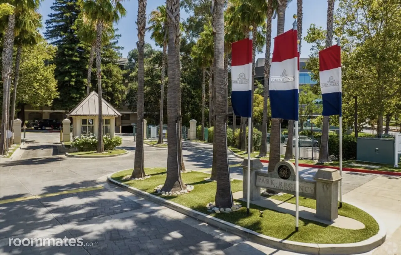 Profile photo 5 of 15