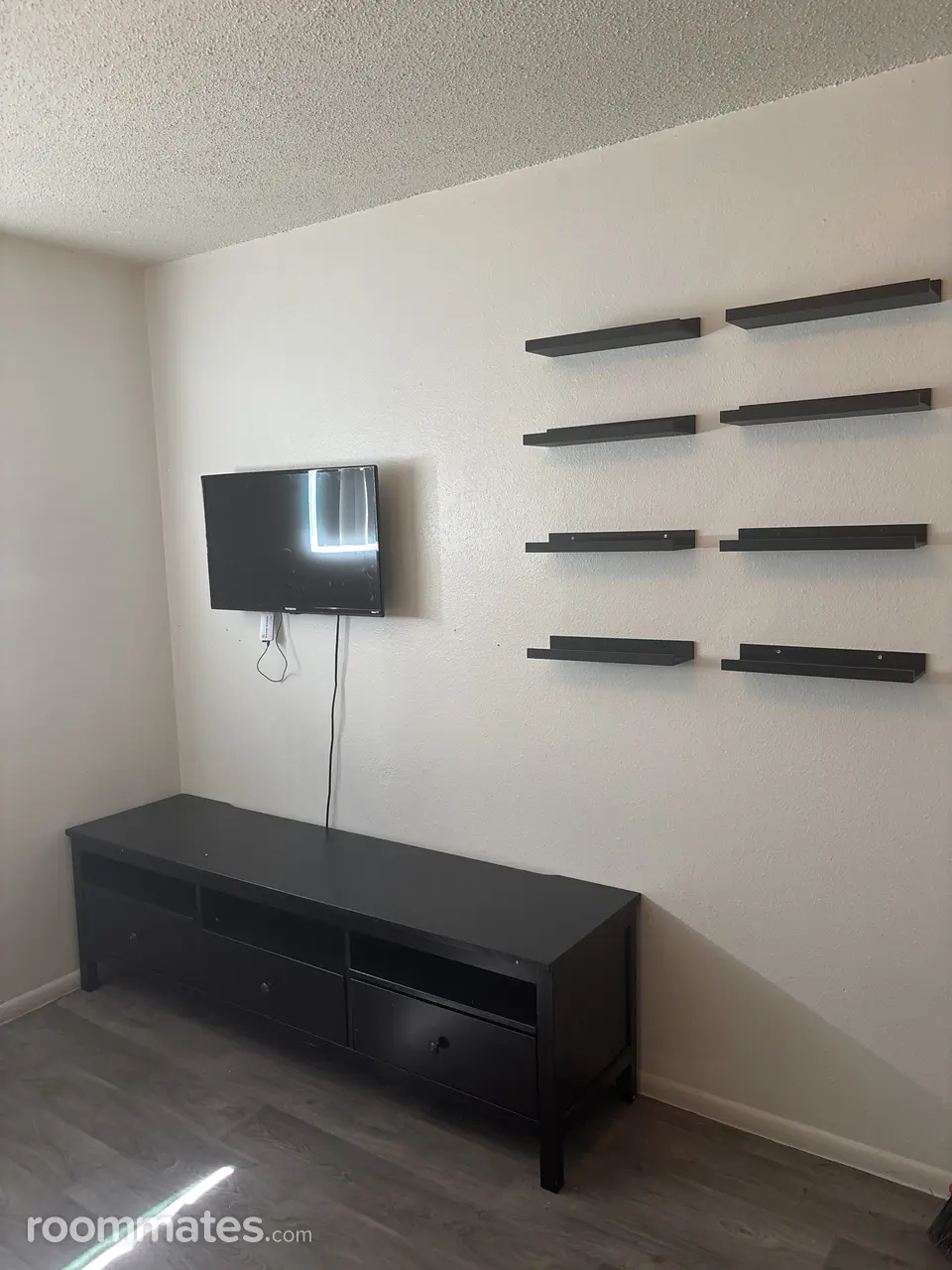 Profile photo 6 of 7