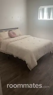 Room for rent in Tempe, AZ $400, house