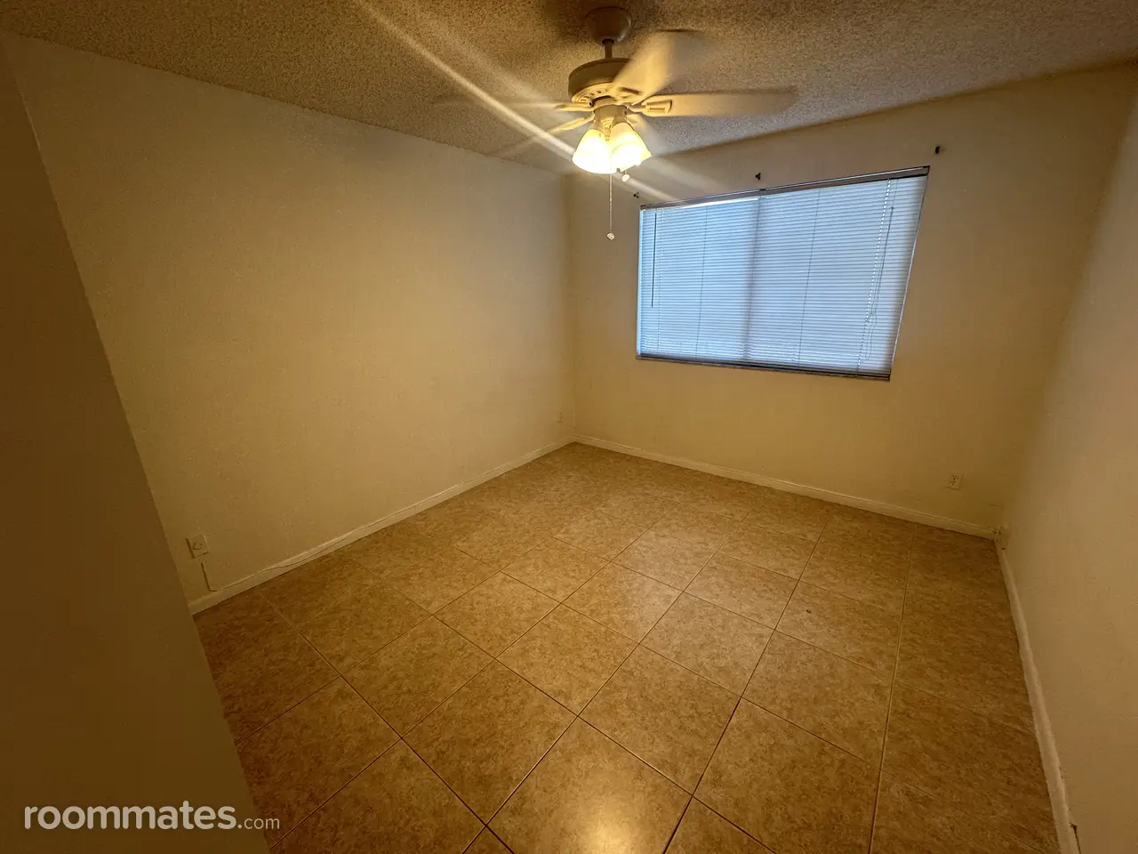 Profile photo 3 of 10