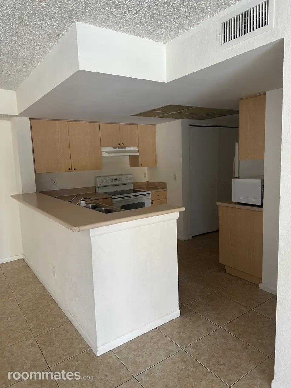 Profile photo 5 of 10