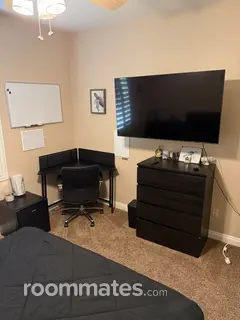 Room for rent in Las Vegas, NV $800, house