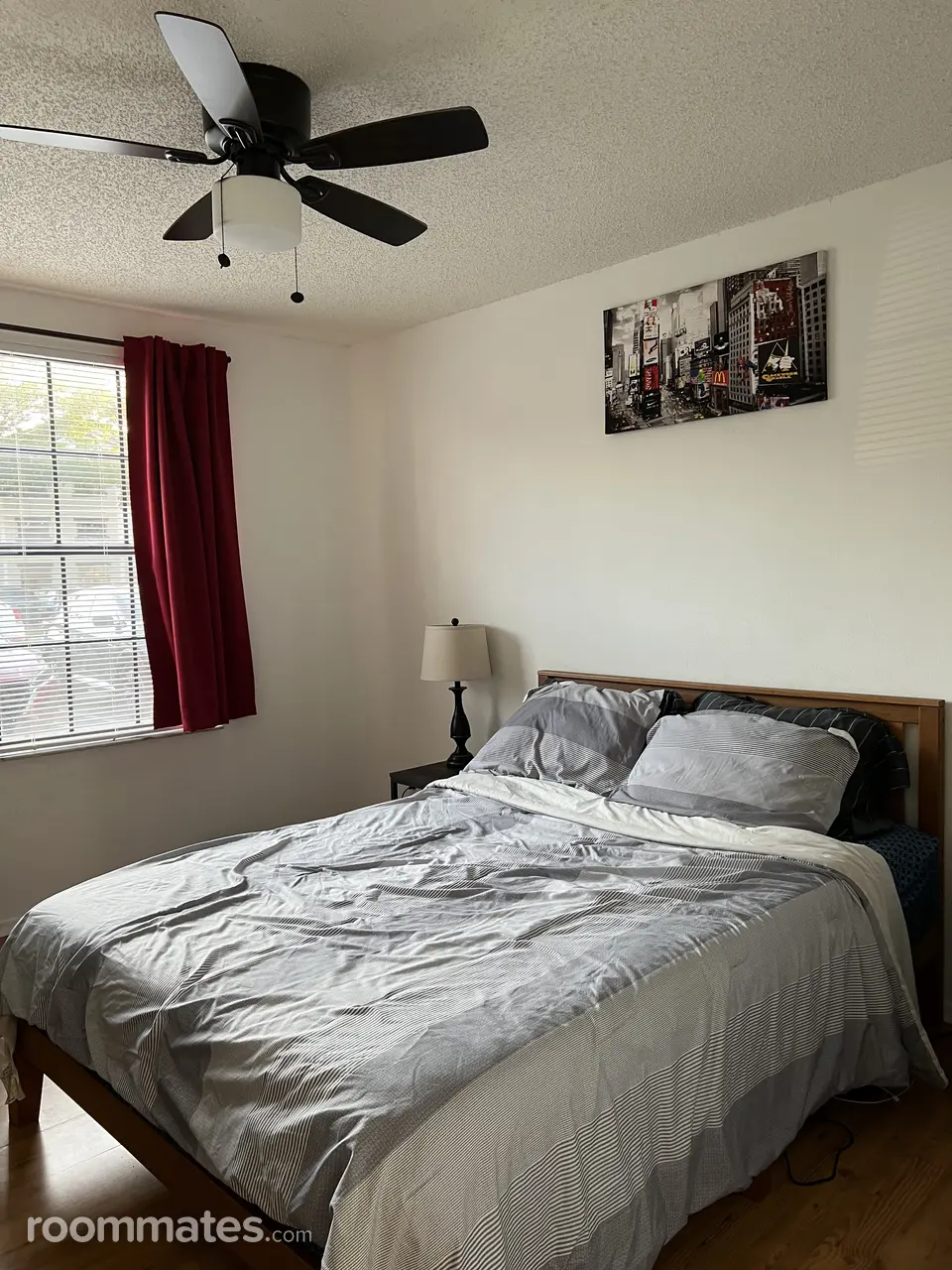 Profile photo 7 of 12