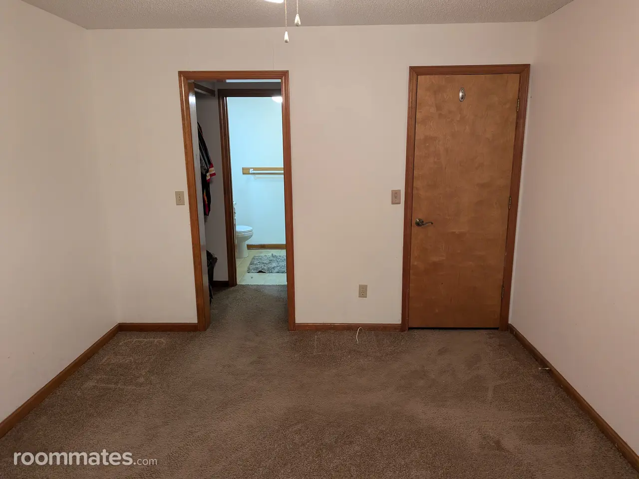 Profile photo 1 of 8