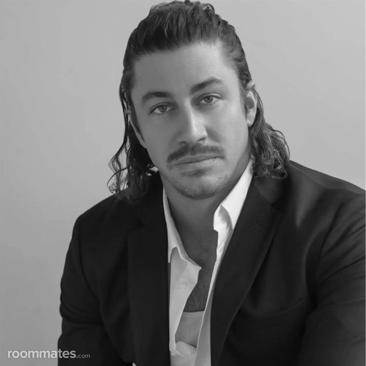 Profile photo 18 of 18