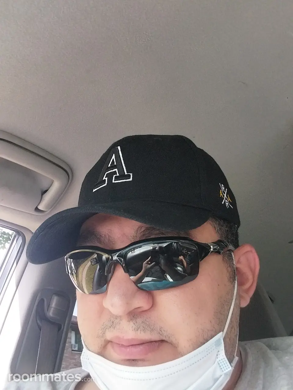 Profile photo 1 of 1