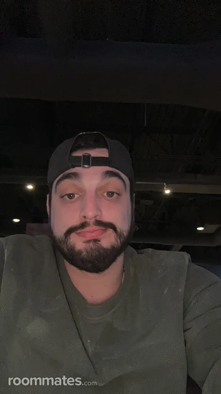 Profile photo 1 of 1