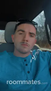 Roommate looking Yorktown, VA, $900