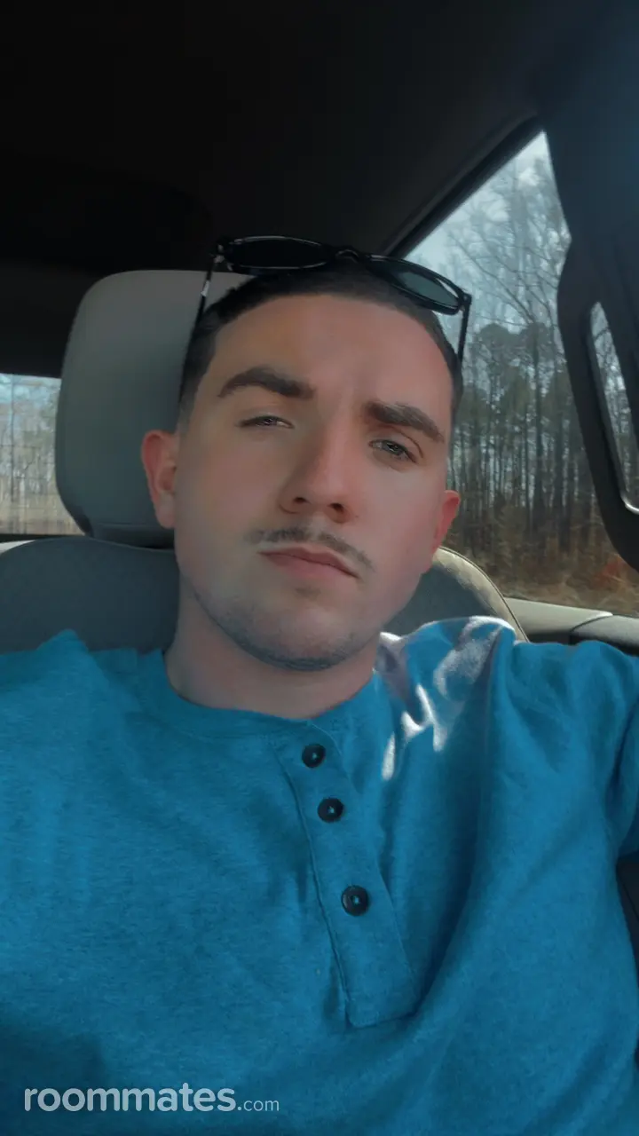 Profile photo 1 of 1