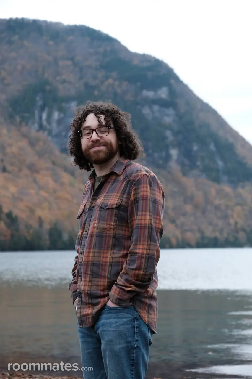 Profile photo 12 of 12