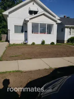 Room for rent in Racine, WI $700, house