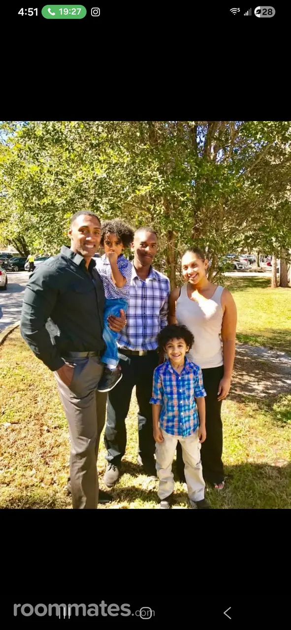 Profile photo 6 of 7