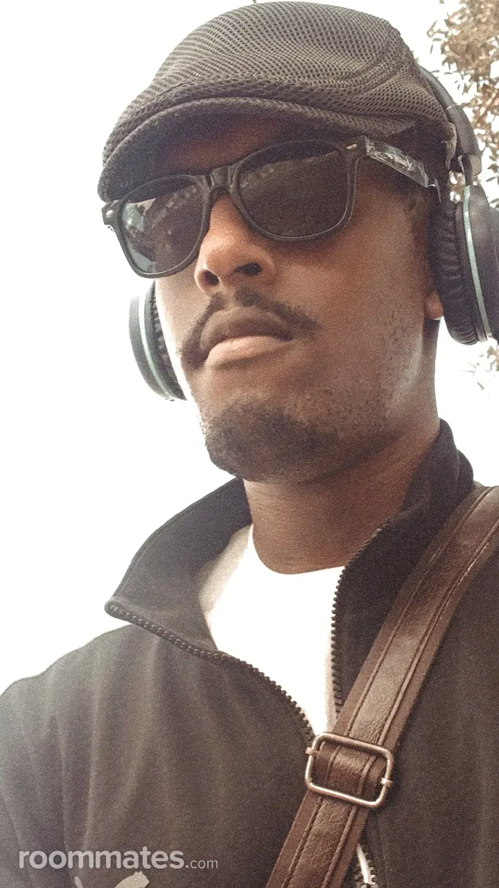 Profile photo 2 of 7