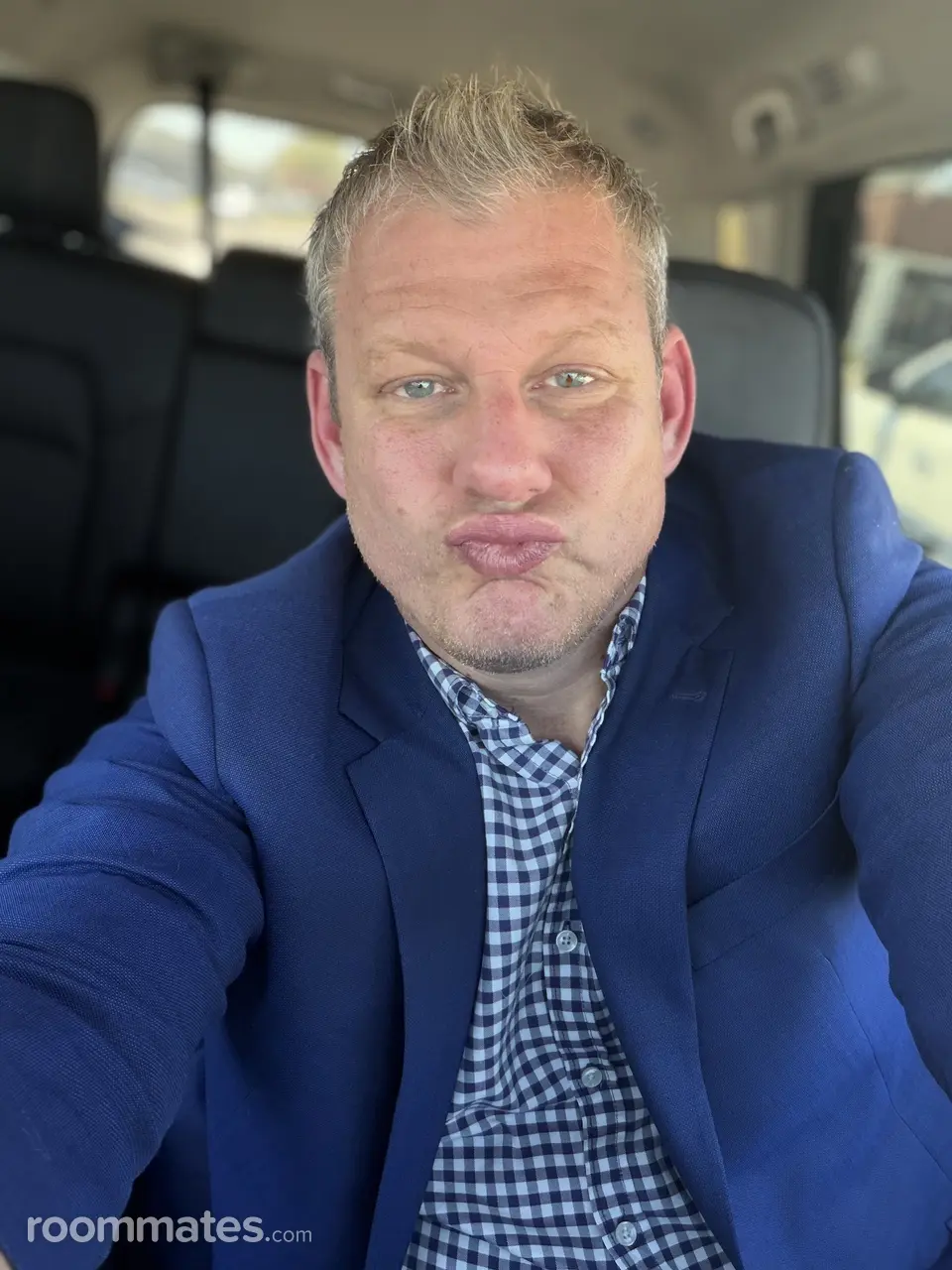 Profile photo 7 of 8