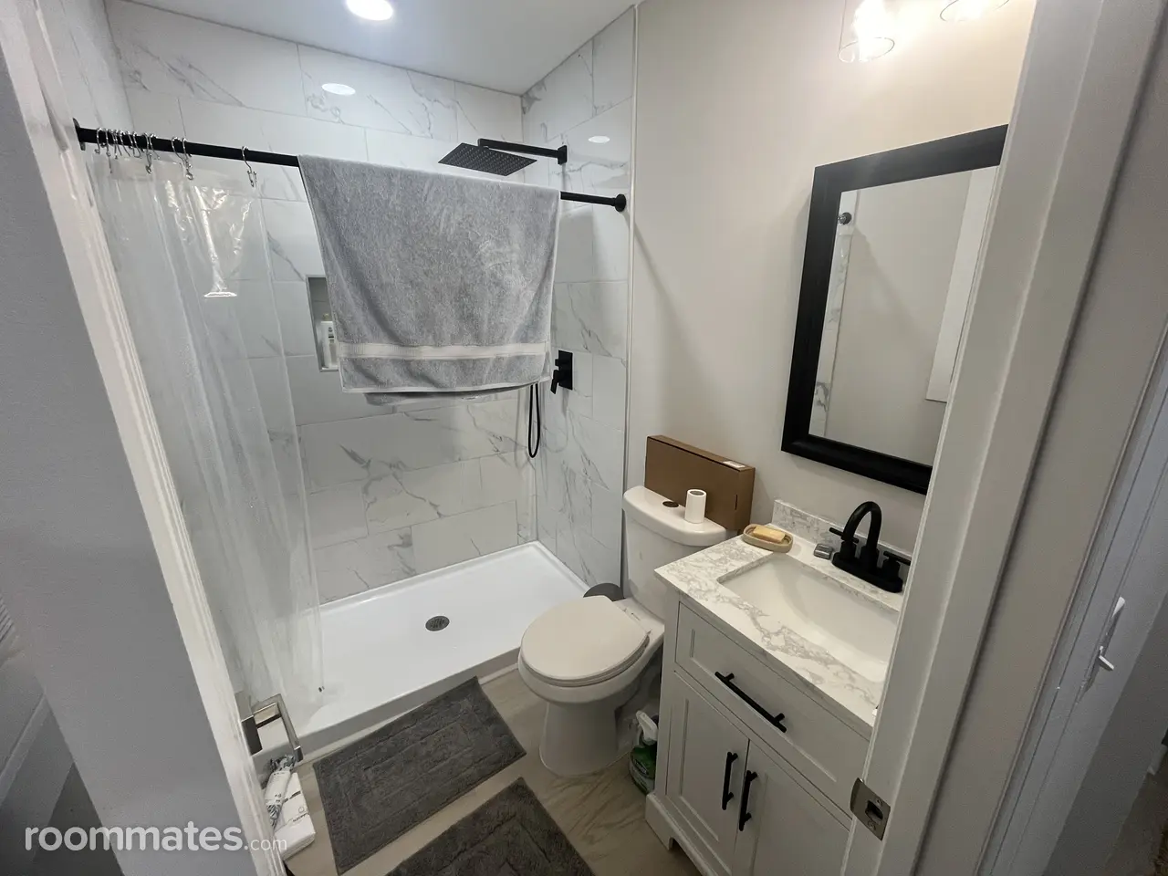 Profile photo 7 of 11