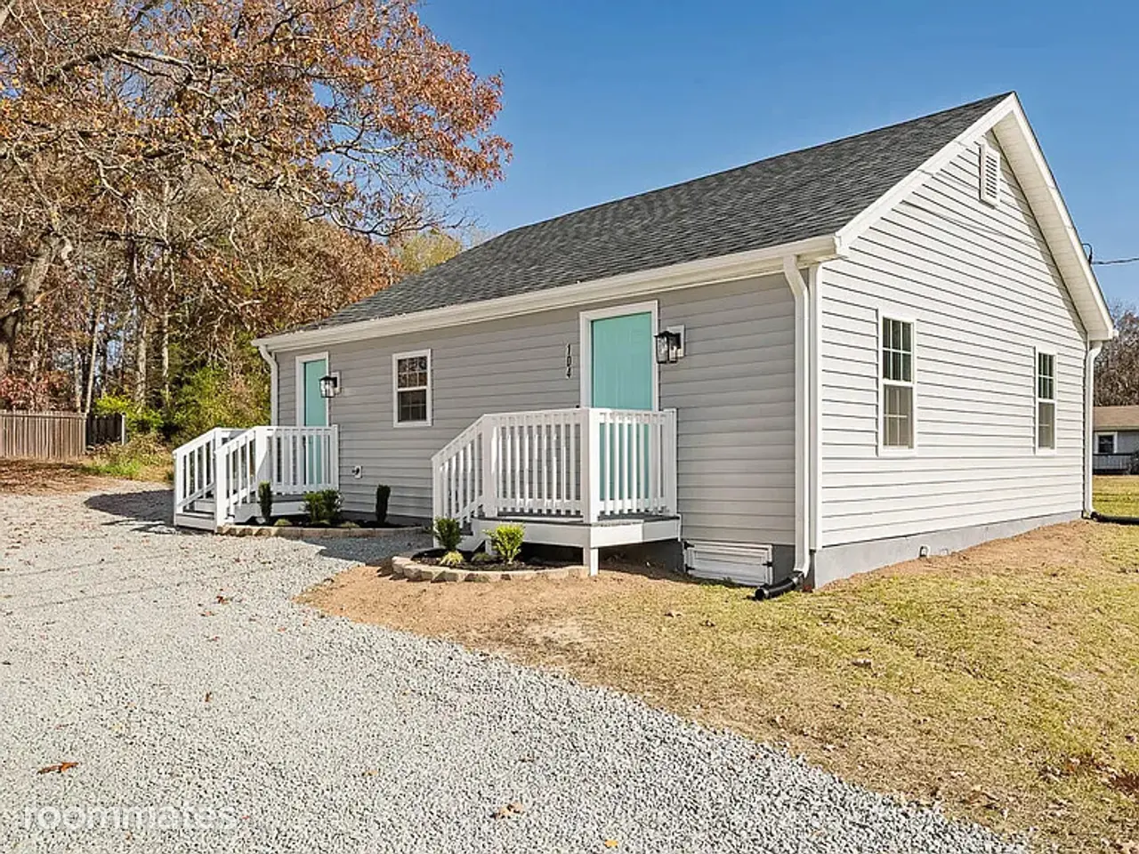 Profile photo 3 of 11