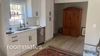 Room for rent in Hillsborough, NC $750, house