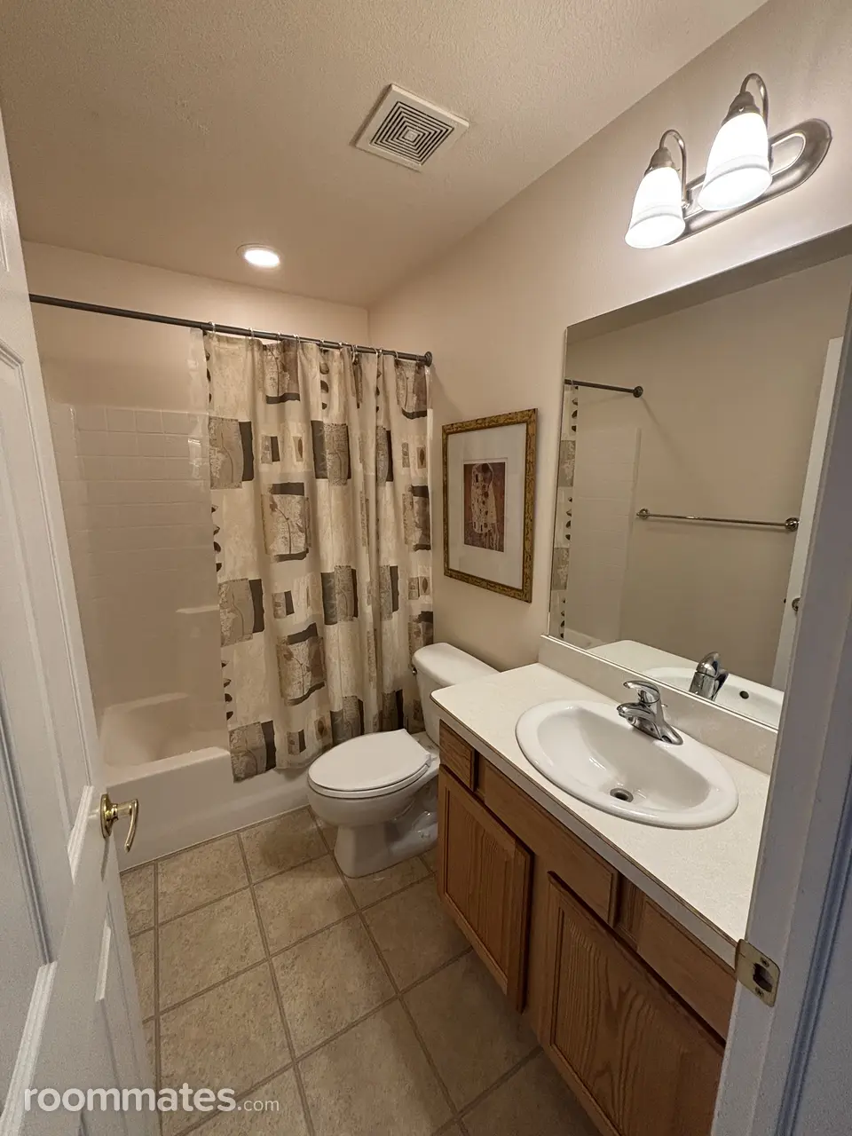 Profile photo 2 of 4