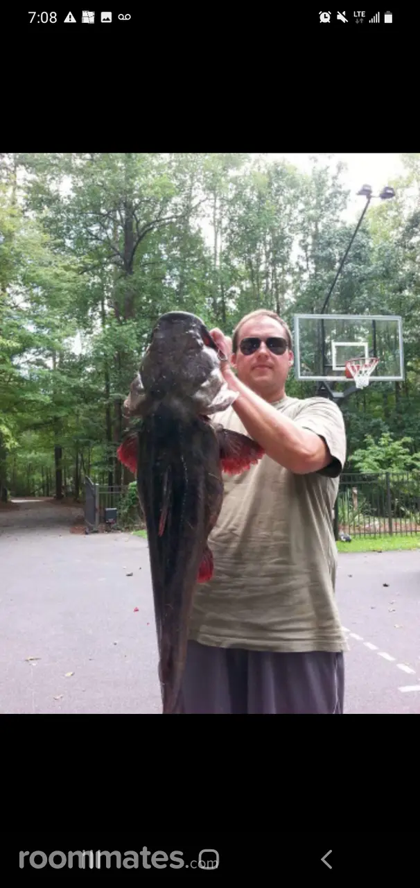 Profile photo 1 of 4