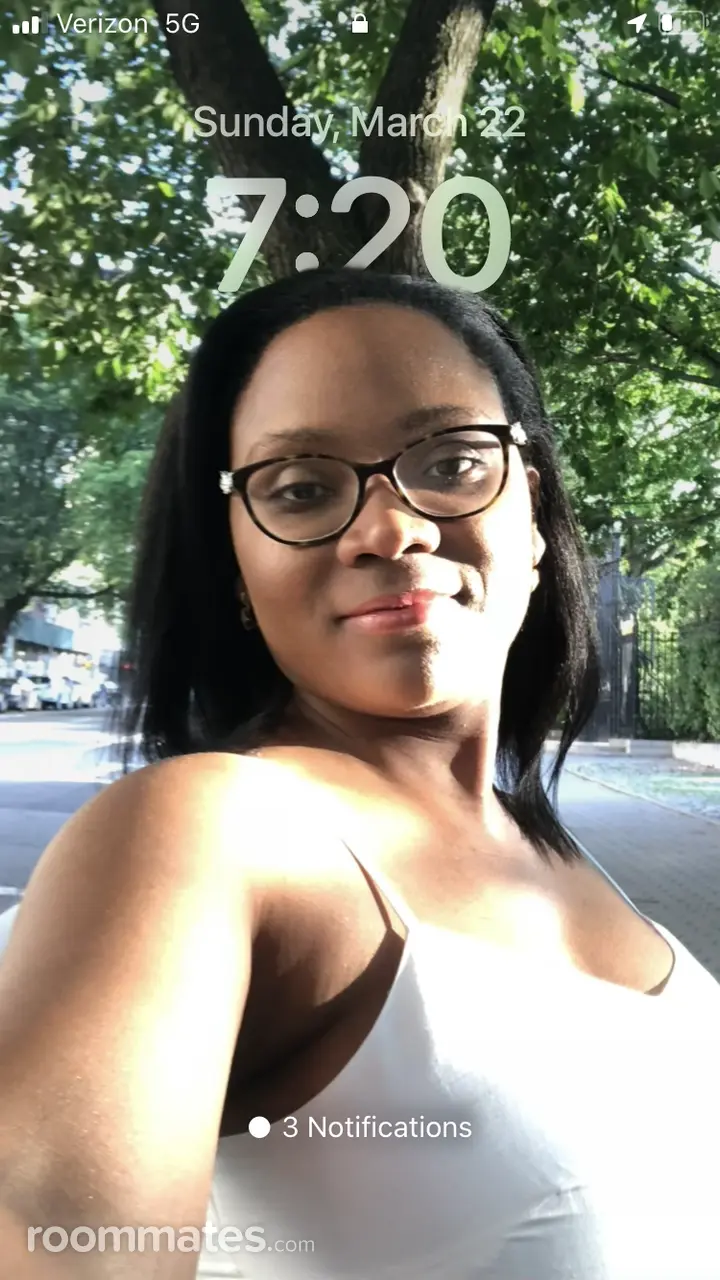 Profile photo 1 of 1