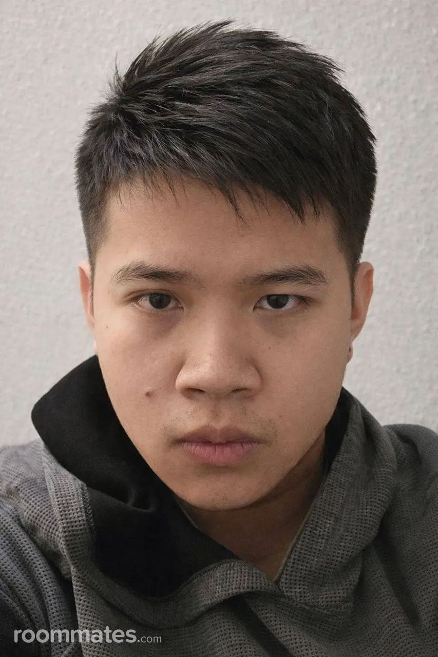 Profile photo 1 of 1