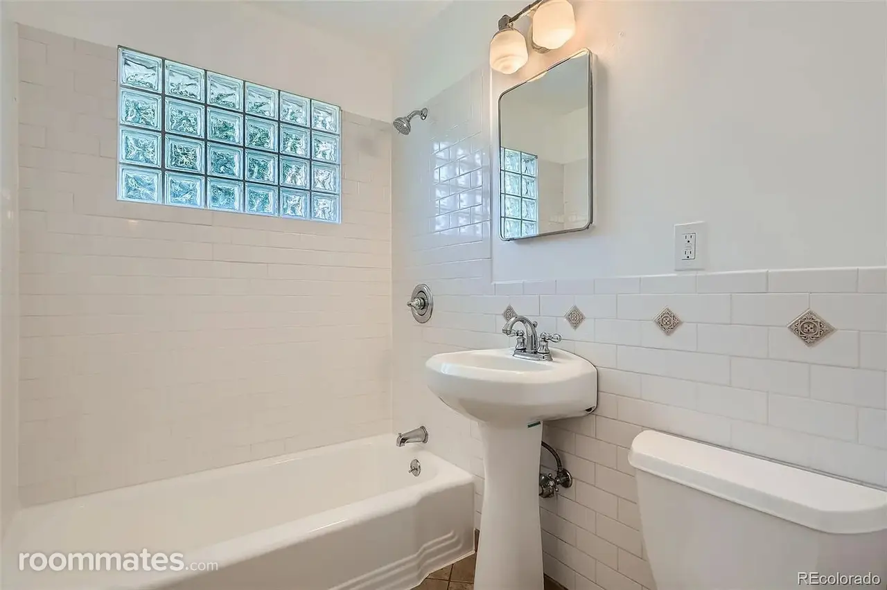 Profile photo 3 of 5