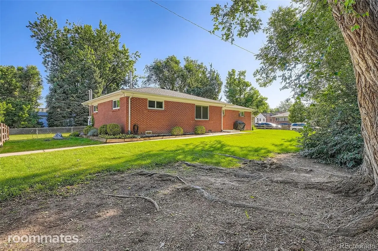 Profile photo 1 of 5