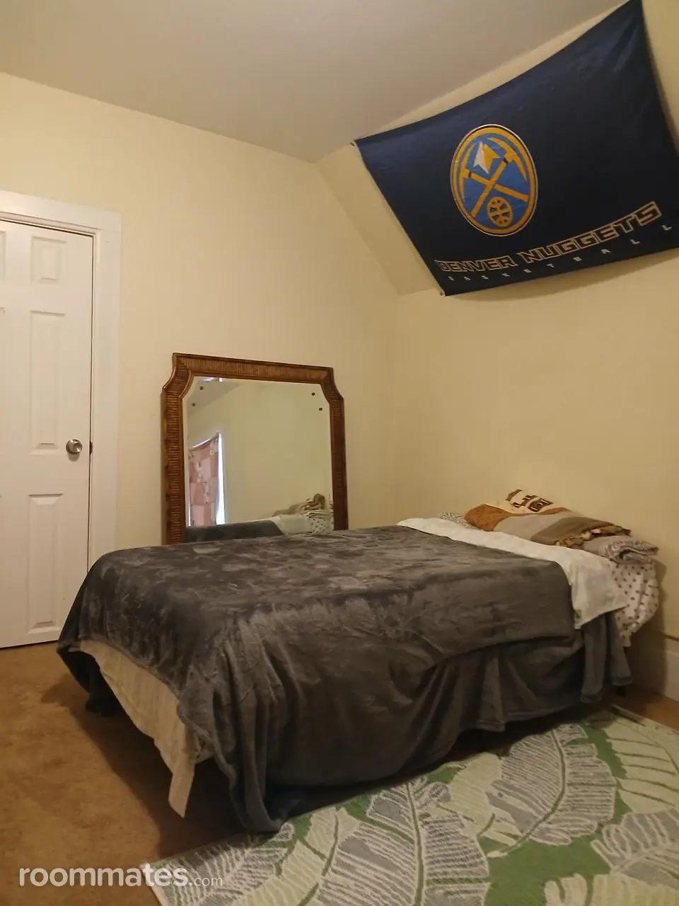 Profile photo 2 of 3