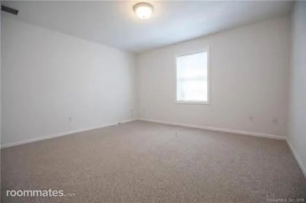 Profile photo 2 of 4