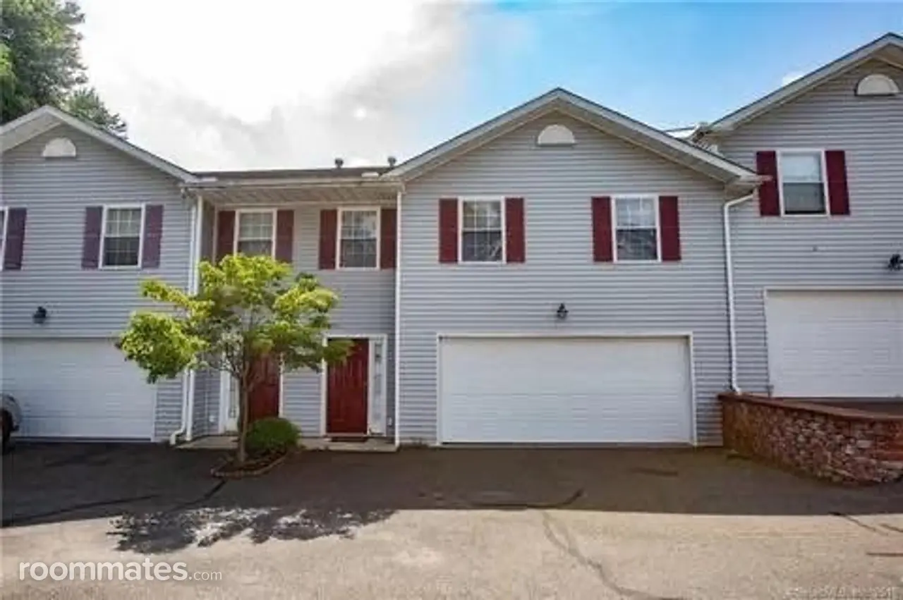 Profile photo 1 of 4