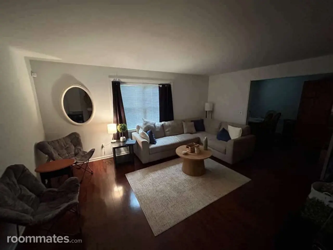 Profile photo 3 of 4