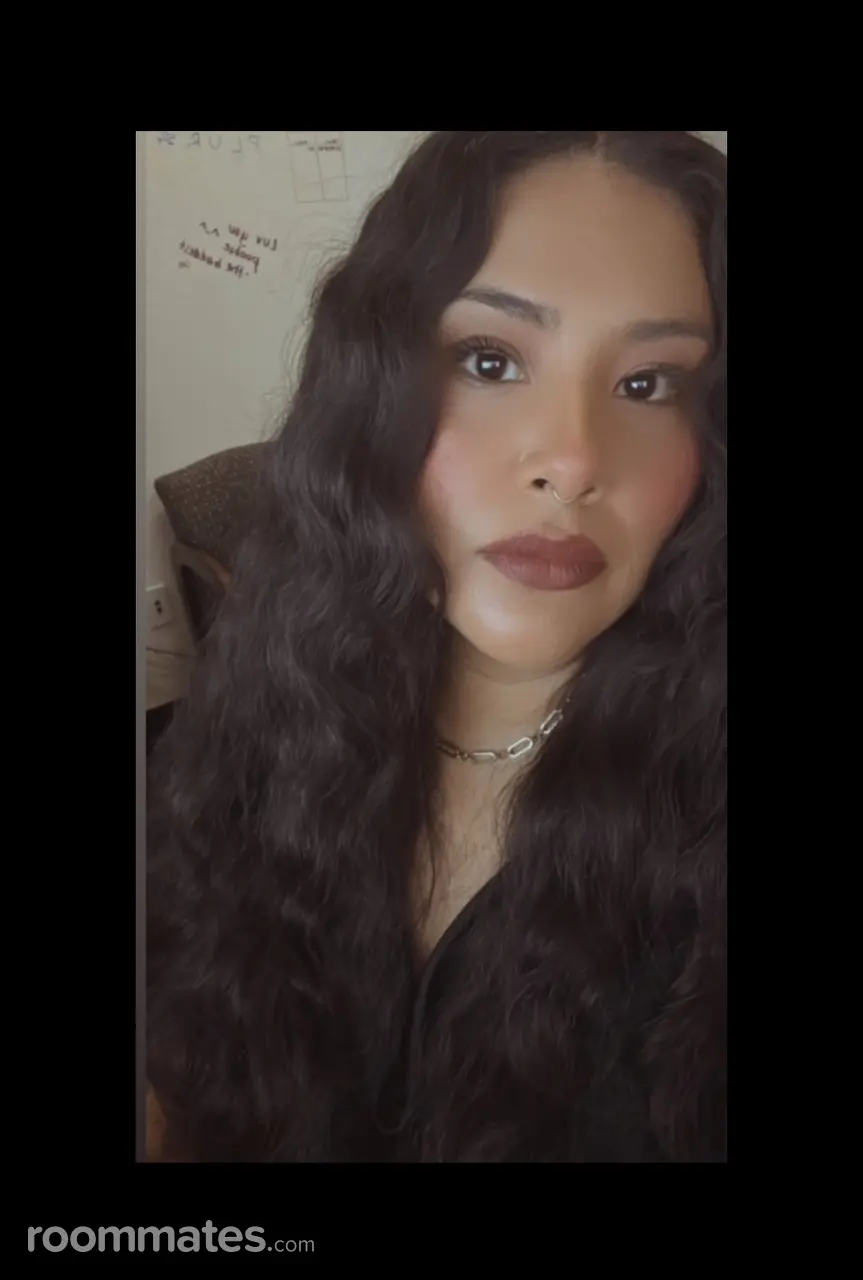 Profile photo 1 of 1