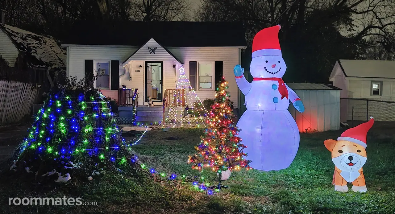 Profile photo 1 of 2