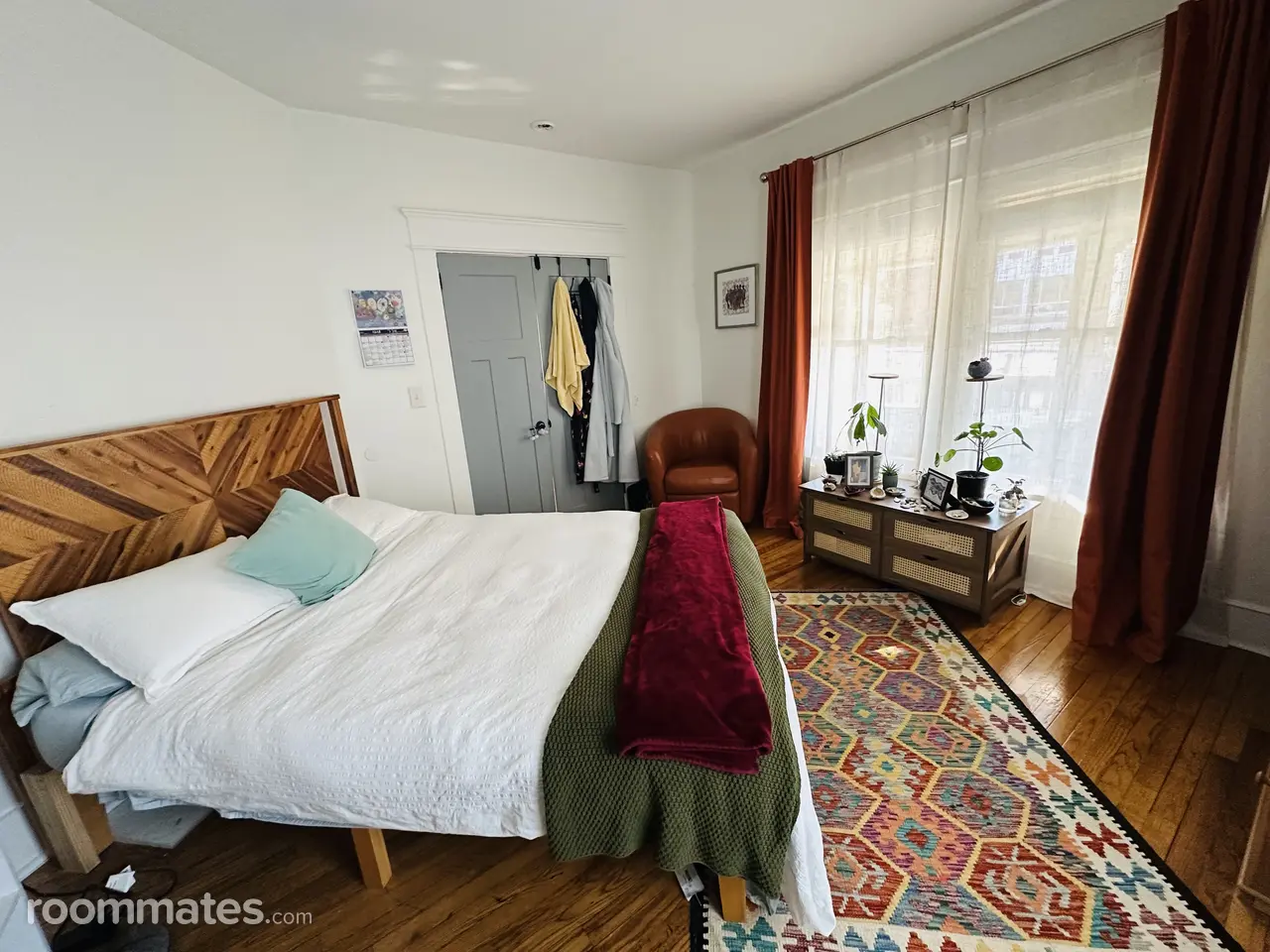 Profile photo 8 of 17