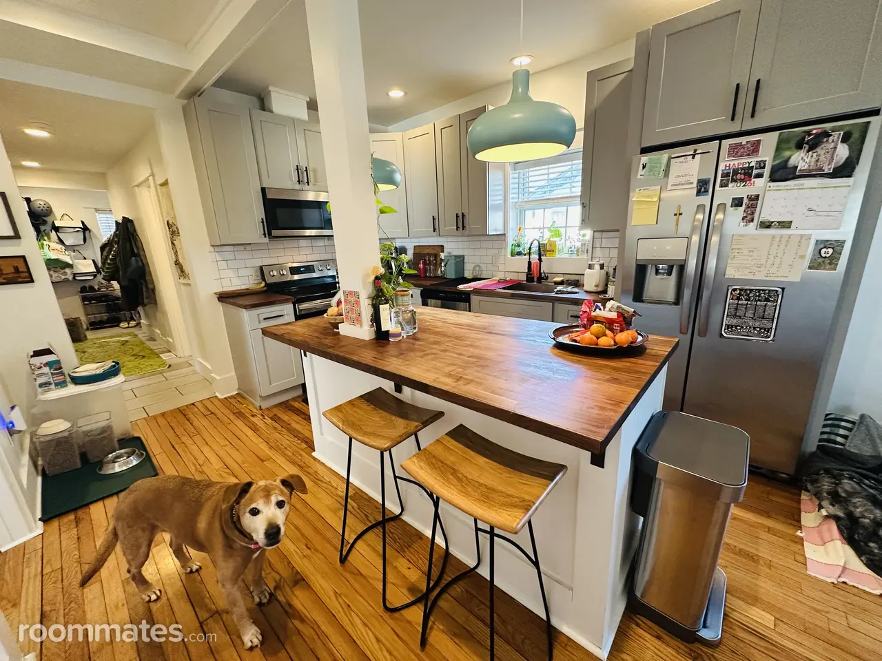 Profile photo 7 of 17