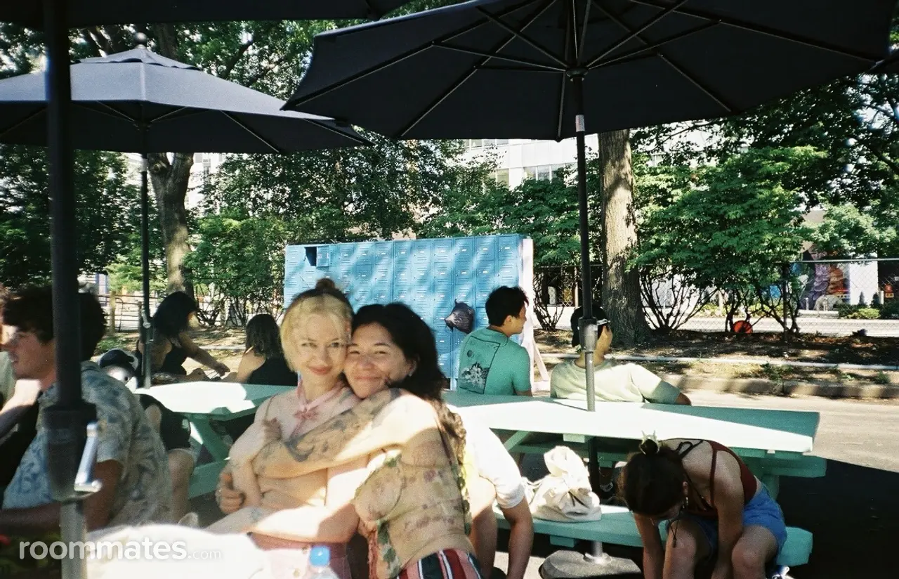 Profile photo 4 of 7