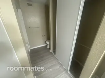 Room for rent in Dallas, TX $700, townhouse