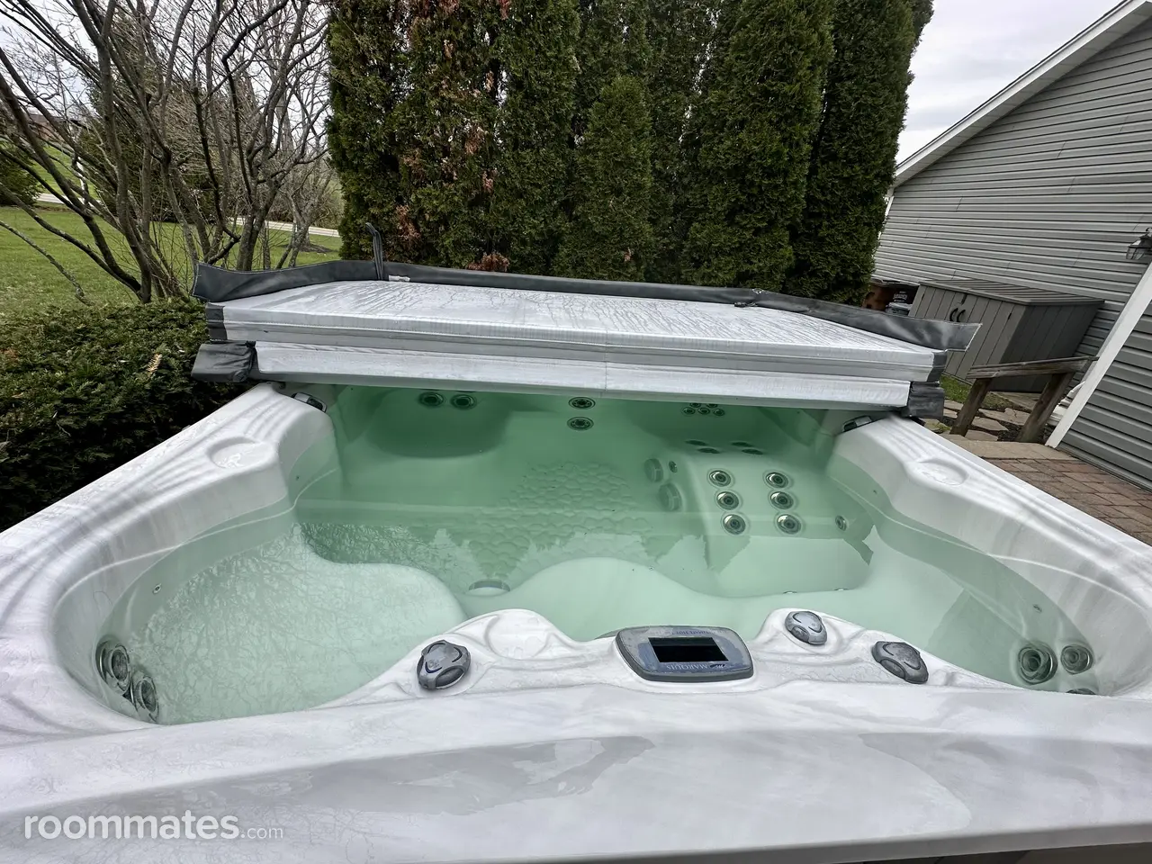 Profile photo 3 of 7