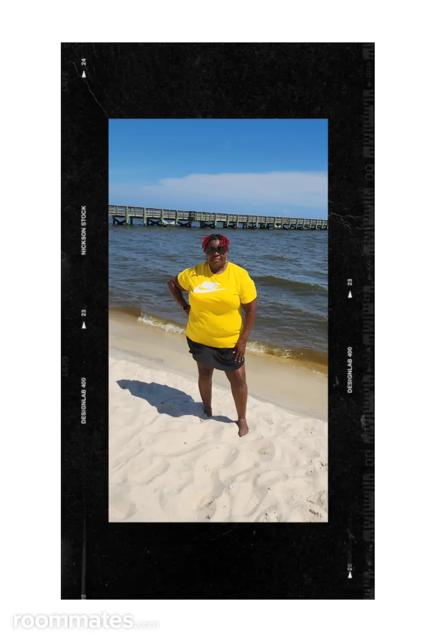 Profile photo 1 of 1