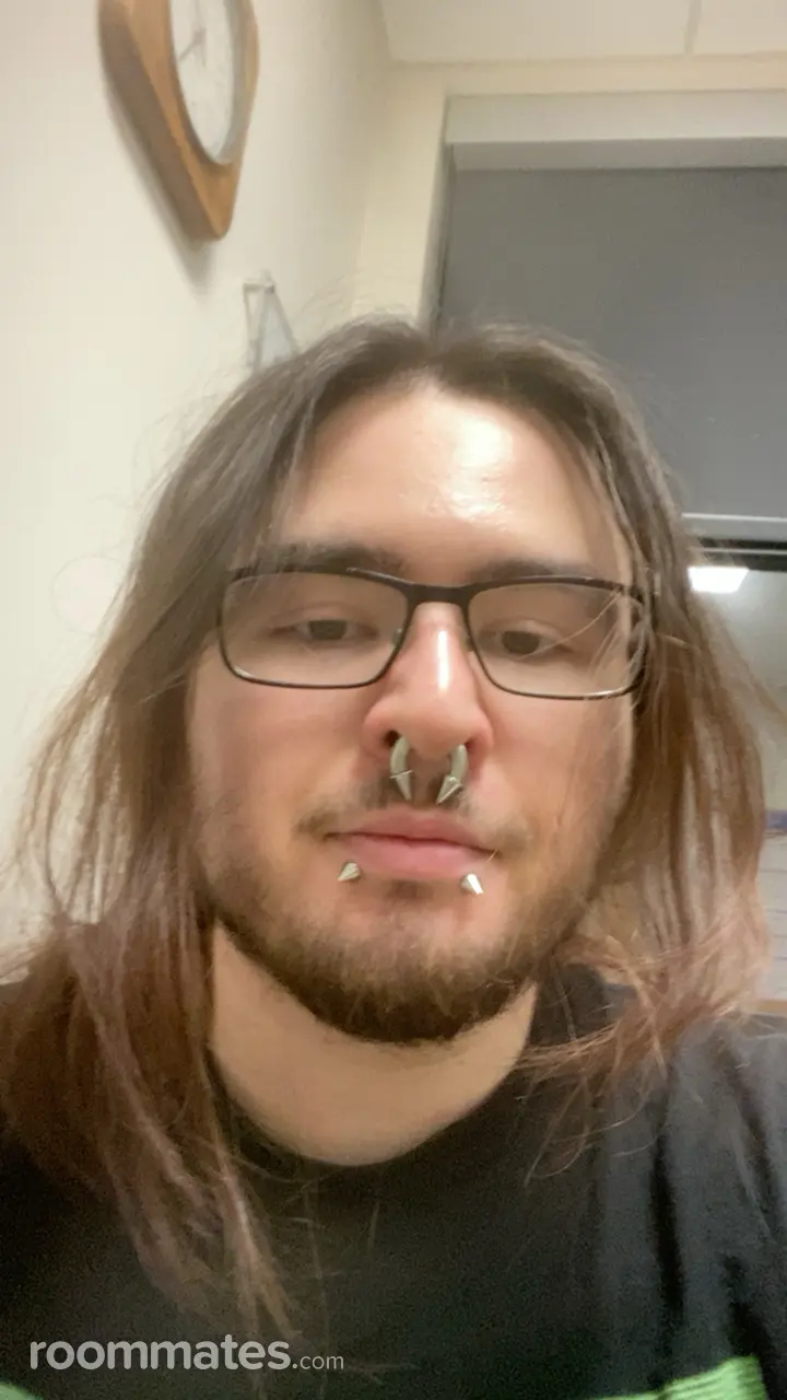 Profile photo 1 of 1