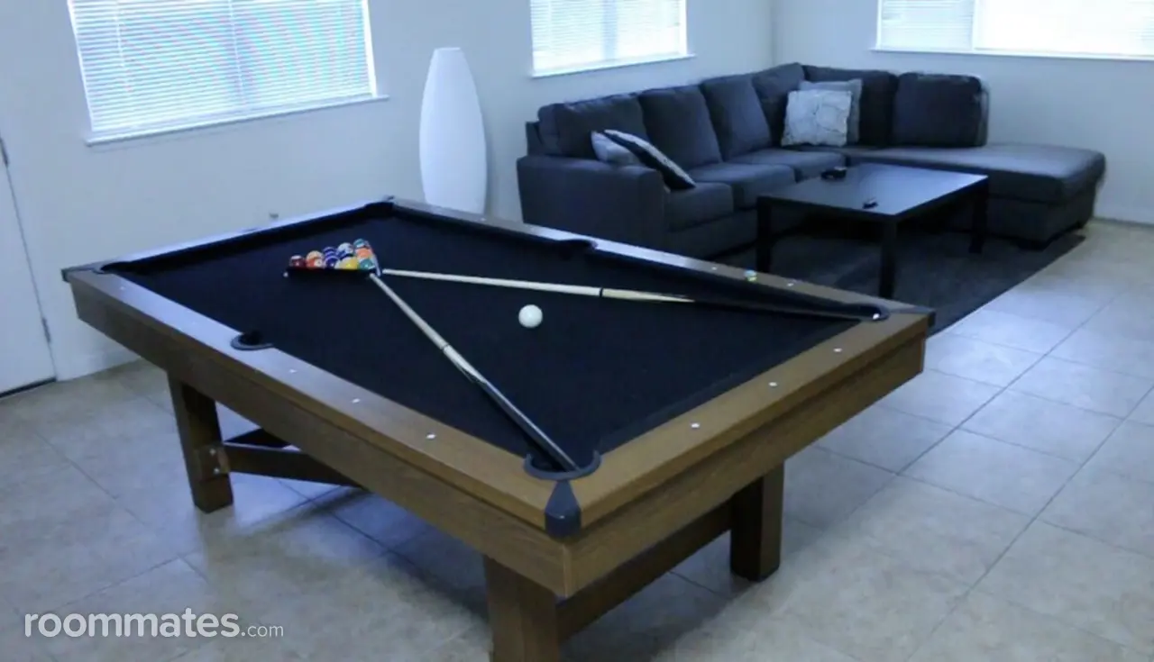 Profile photo 4 of 6