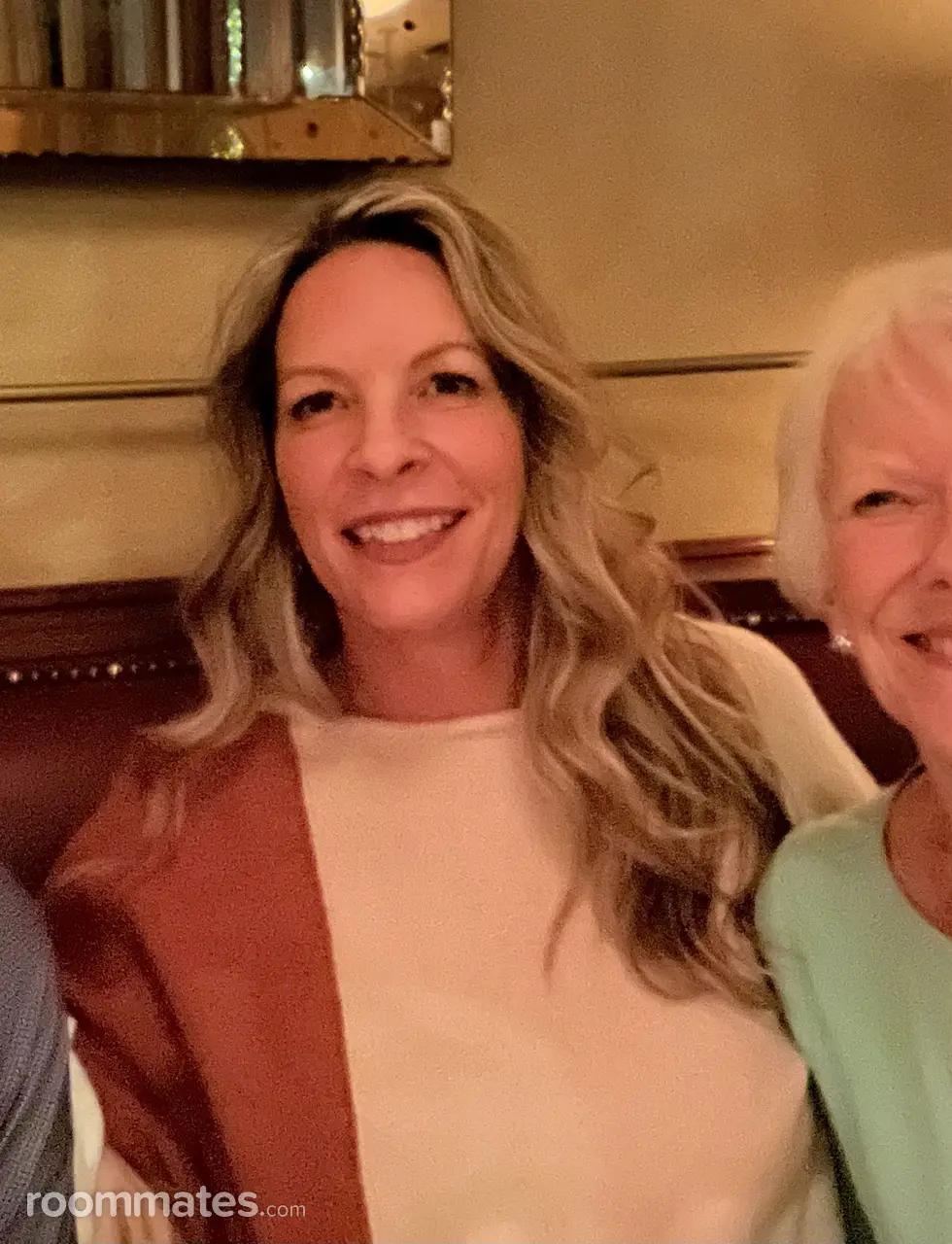 Profile photo 1 of 1