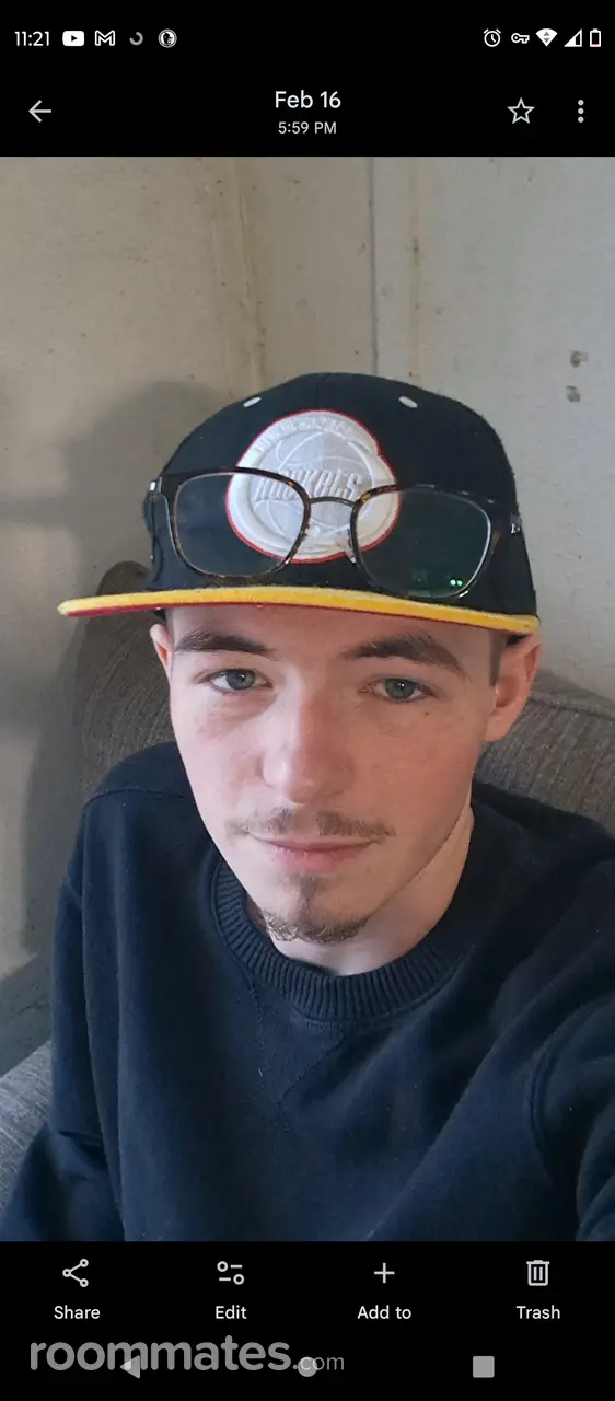 Profile photo 1 of 1